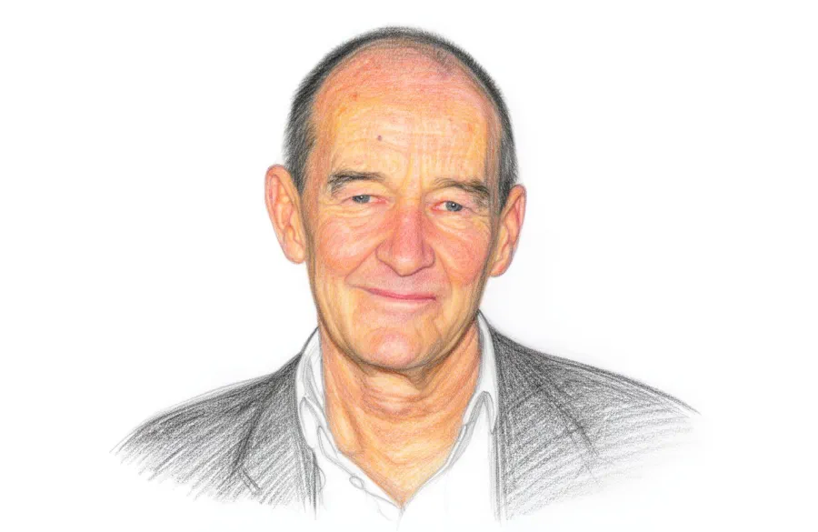 David Hayman. Born on February 9, 1948, in the Bridgeton district of Glasgow. Appeared in Trial & Retribution and Waking the Dead.