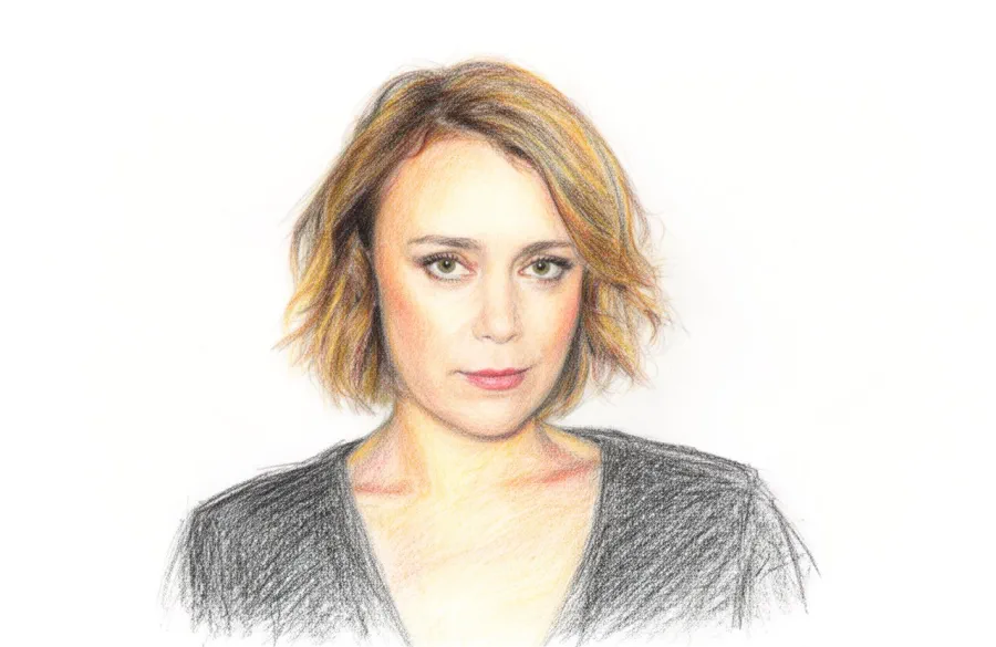 Keeley Hawes. On February 10, 1976, in Paddington, London, Keeley Hawes grew up in a council flat in Marylebone. Appeared in Line of Duty, Bodyguard and Spooks.